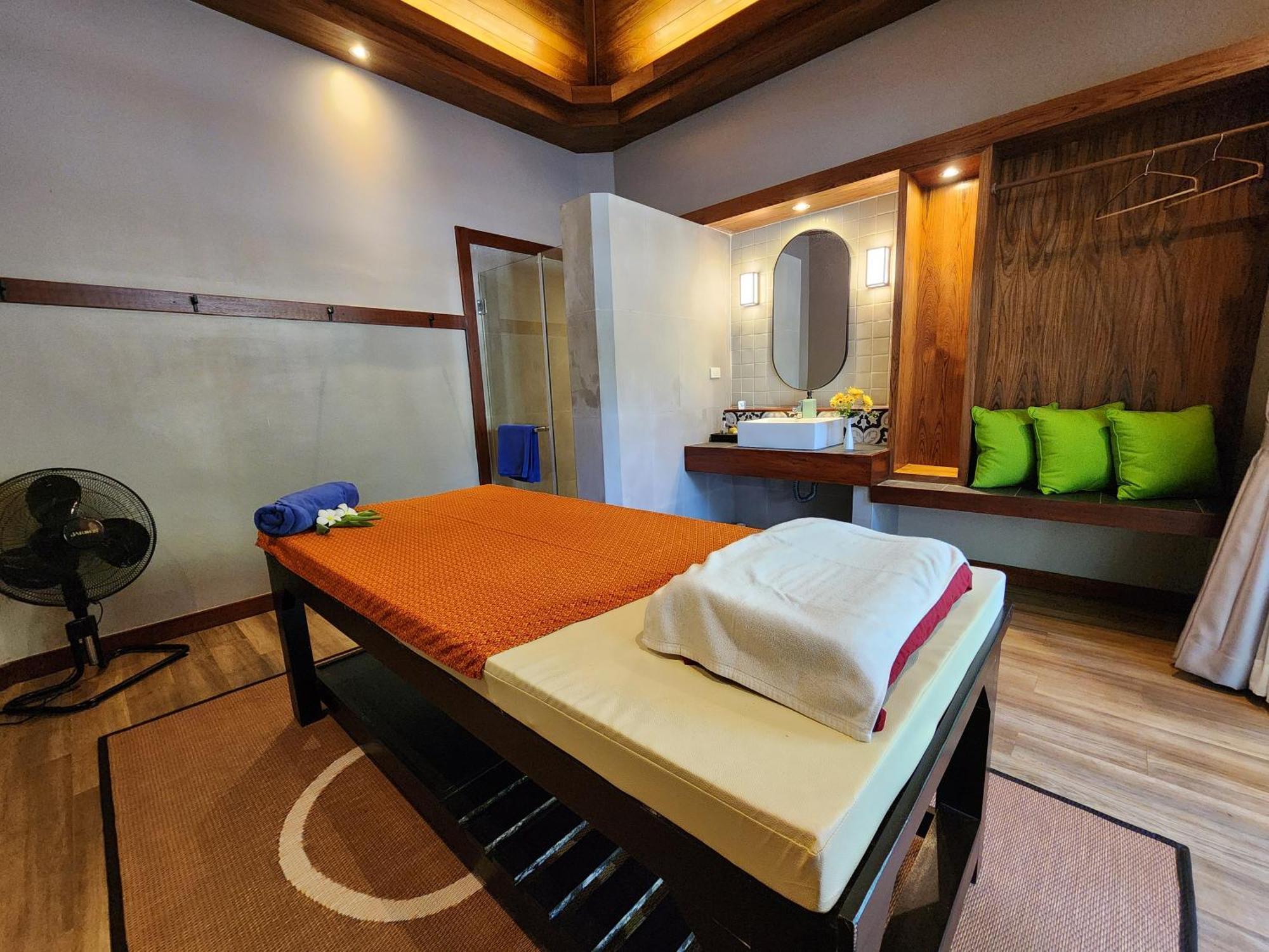 River Kwai Resotel Sai Yok Bagian luar foto